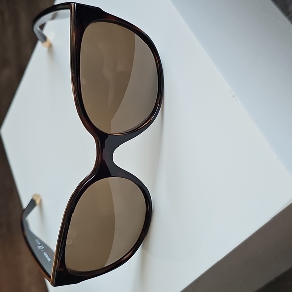 Tory Burch - Sunglasses & Case main image 8